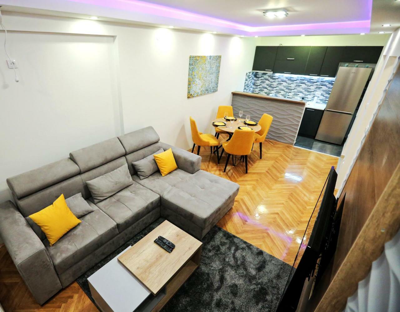 Jacuzzi Oasis Apartment Novi Sad Eksteriør bilde